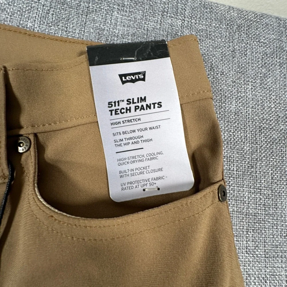Levis measurements waist